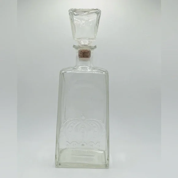 Vintage MCM Crown Royal Whiskey Decanter Clear Glass Square Cut D-126 EMPTY