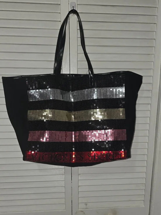 VICTORIA'S SECRET TOTE NWT