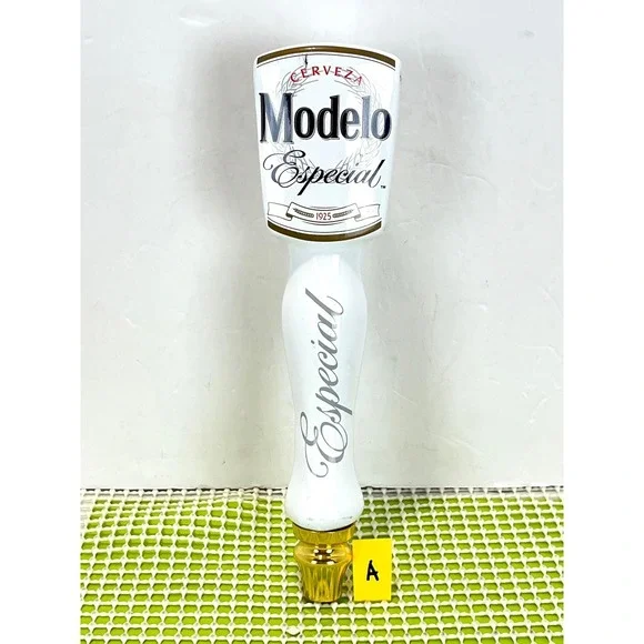 Modelo Especial Beer Tap Handle White Ceramic Gold Accents Bar Decor