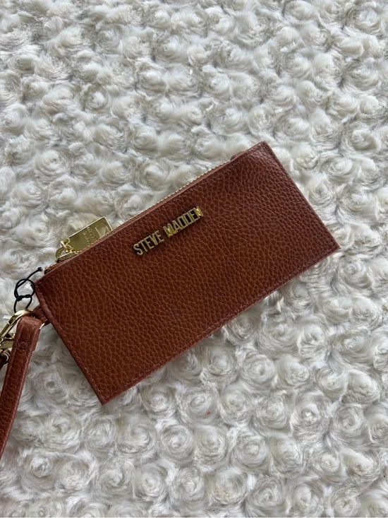 New Steve Madden Chestnut Brown Leather Wristlet Card Case with Strap Wallet