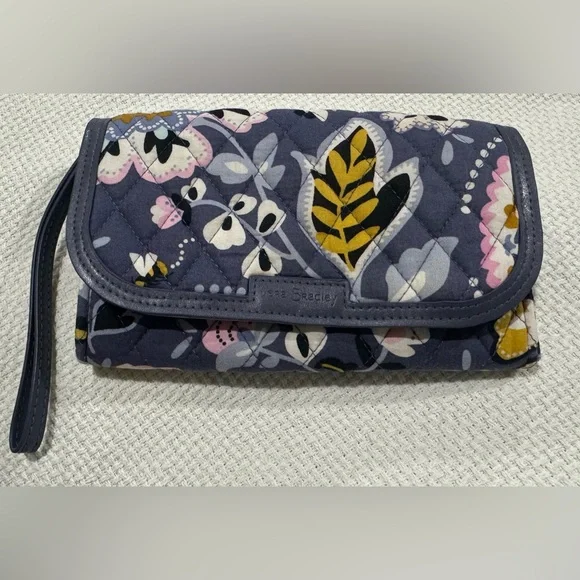 Vera Bradley Charmont Meadow Trimmed Wristlet