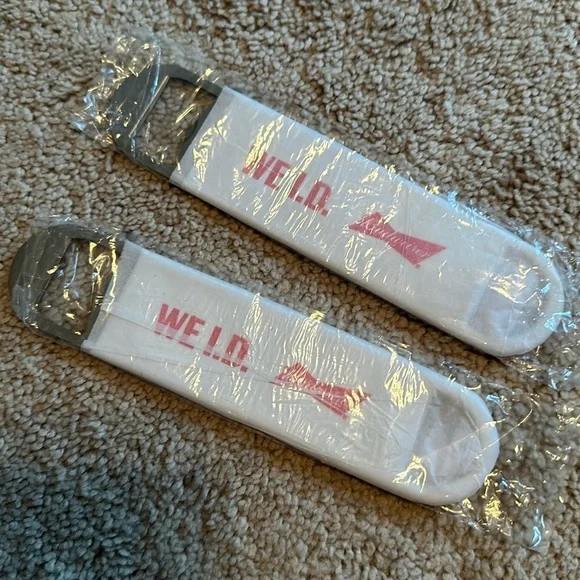 Budweiser bar accessories - beer openers (2)