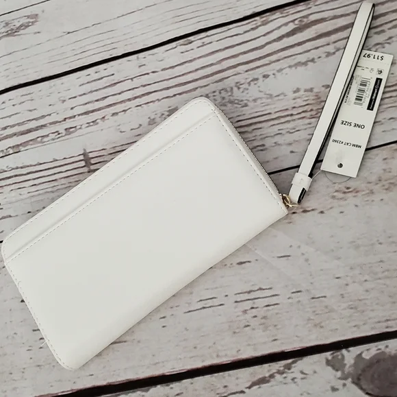 No Boundaries women's vinyl zip around wallet wristlet white