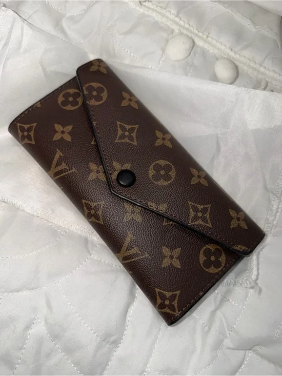 Brown and Black Wallet with Checkbook insert/extra Card holder