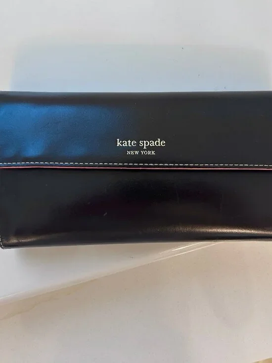 Kate Spade New York Flap Purse/Wallet Cardholder Dark Brown