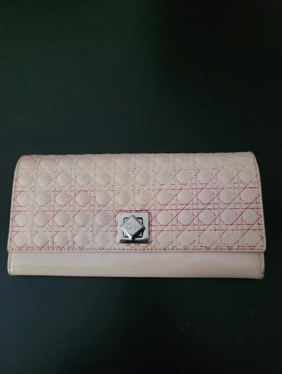 Dior White Quilted Patent Leather Wallet with Contrast Stitching