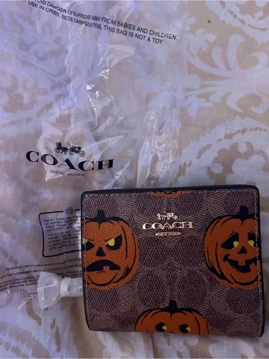 Coach Tan Pumpkin Halloween Multicolor Signature Snap Wallet