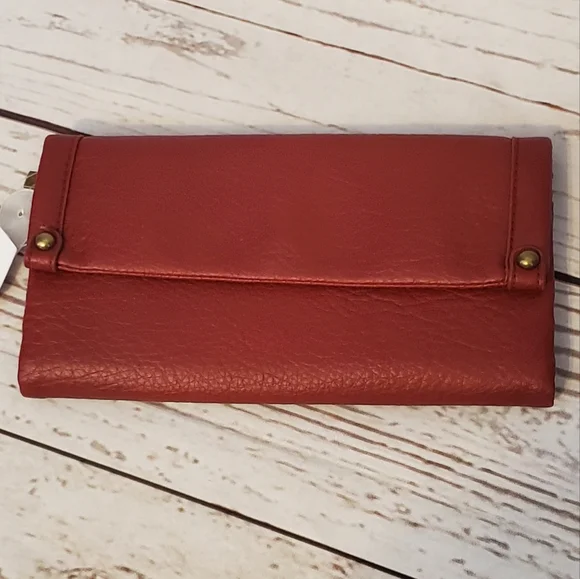 Time and Tru women's recycled materials vinyl tri-fold wallet red wine