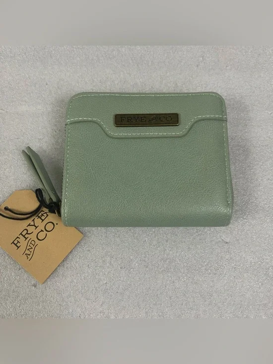 Frye and CO  Zip Card Case Mini Pocket Wallet Sage Green