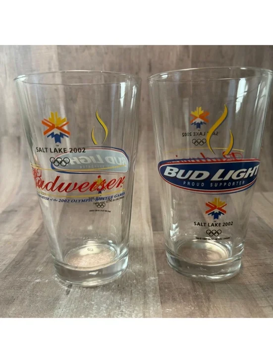 Set of 2 Budweiser 2002 Salt Lake City Winter Olympics Glasses Bud Light Beer