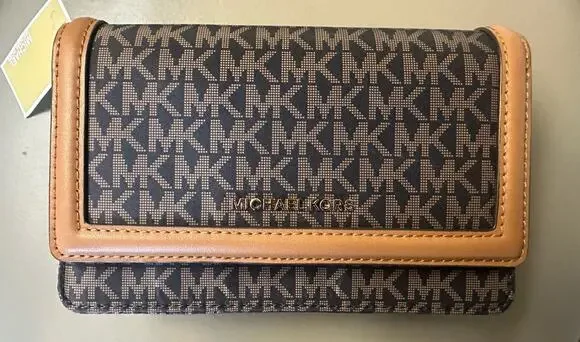 Michael Kors Signature Logo & Acorn Leather Flap Bifold Wallet Brown NWT