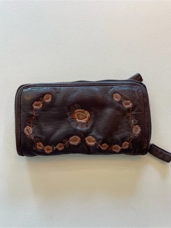 KEANN West Dark Brown distressed Leather Zip Wallet with Rose Embroidery