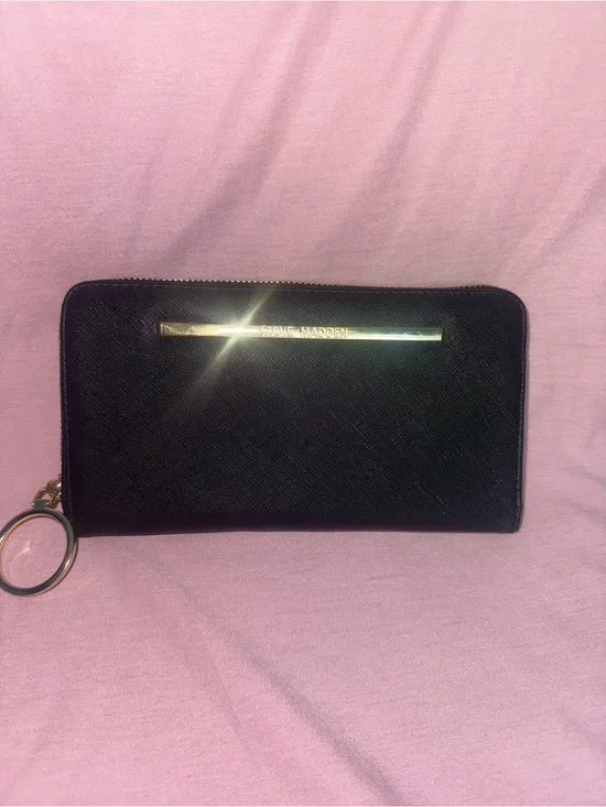 Steve Madden Black Wallet with Gold Bar Accent