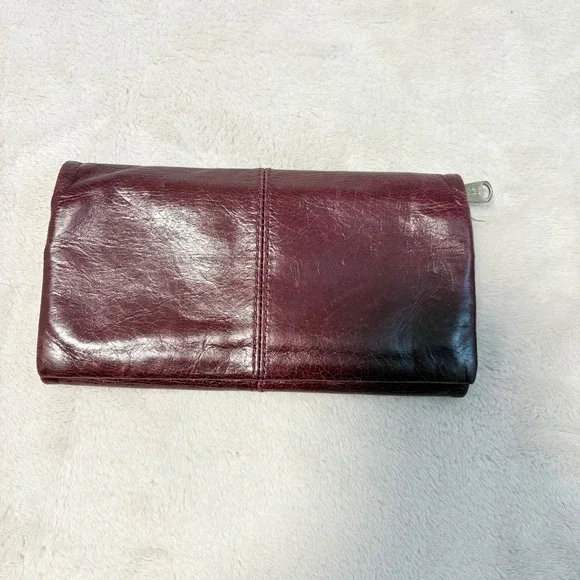HOBO Leather Trifold Clutch Wallet Womens Burgundy size Large Distressed