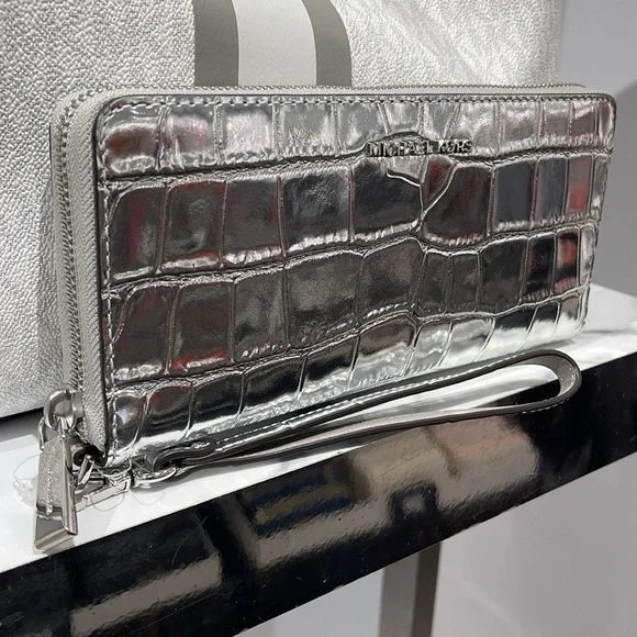 Michael Kors JST Metallic Crocodile Embossed Leather Continental Wallet NWT