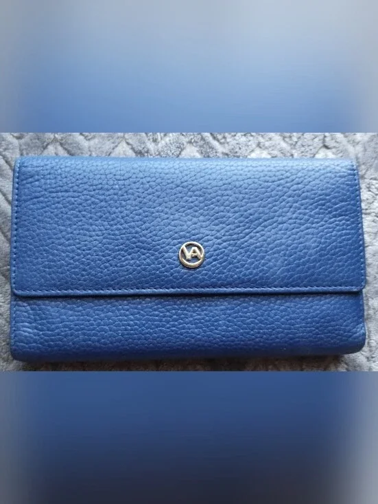 Valentina Navy Tri-fold Wallet