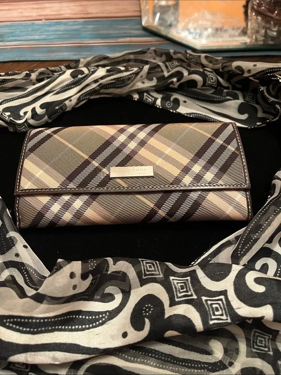 Burberry Blue Label Long Wallet Beige Plaid Signature Check