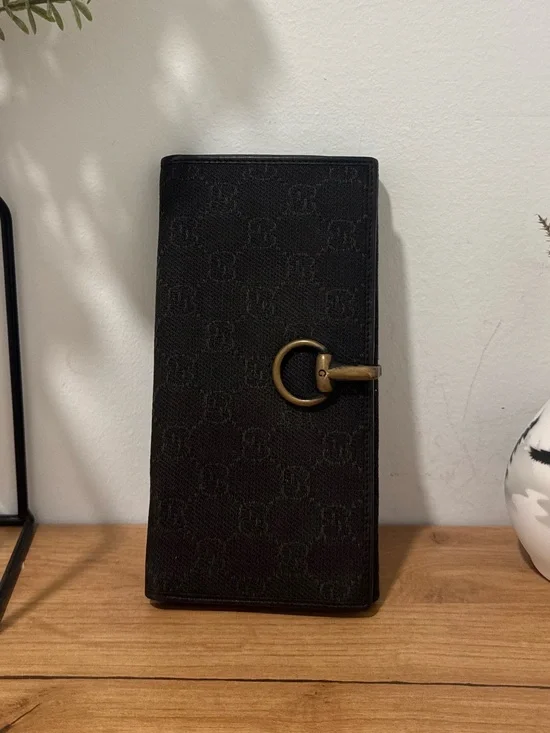 Gucci Vintage Continental Horsebit Wallet Tom Ford Era