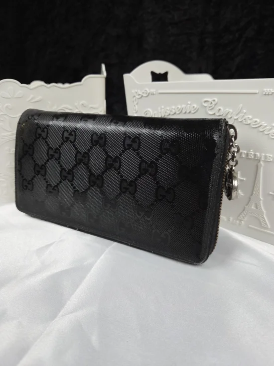 Gucci Black Signature GG Zip Around Wallet