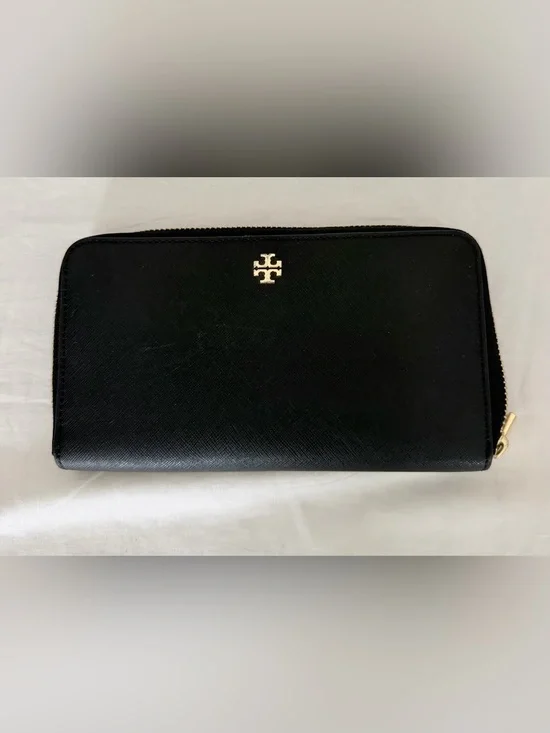 Tory Burch Black Saffiano Zip Wallet with Gold Logo