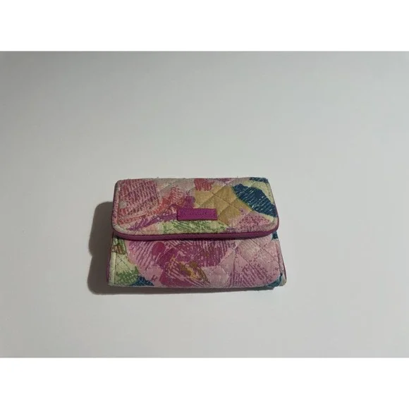Vera Bradley RFID Compact Wallet Clutch‎ Quilted