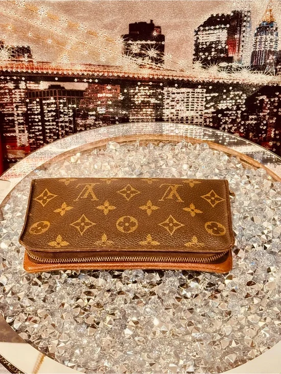 Louis Vuitton Monogram Zip Around Wallet in Brown and Gold