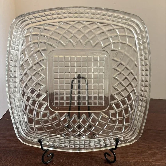 Vintage Federal Clear‎ Glass Plate Diamond & Lattice Pattern 9.125