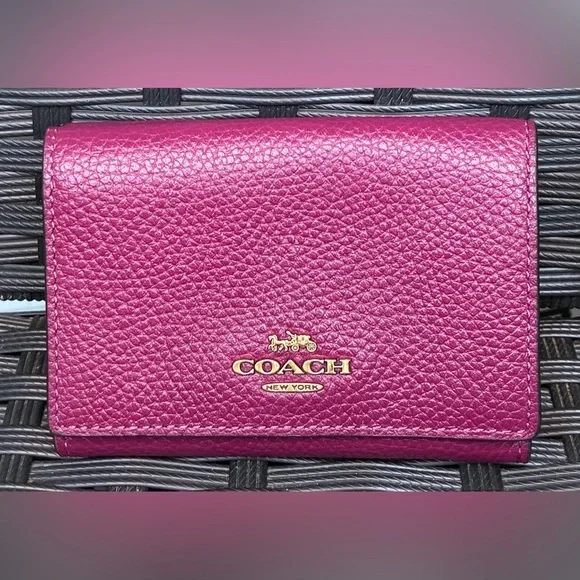 Coach Pebbled Leather Compact Wallet - Fuchsia Pink