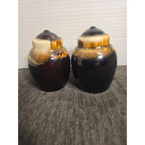 Pfaltzgraff Brown Drip Salt And Pepper Shakers Set Vintage EUC