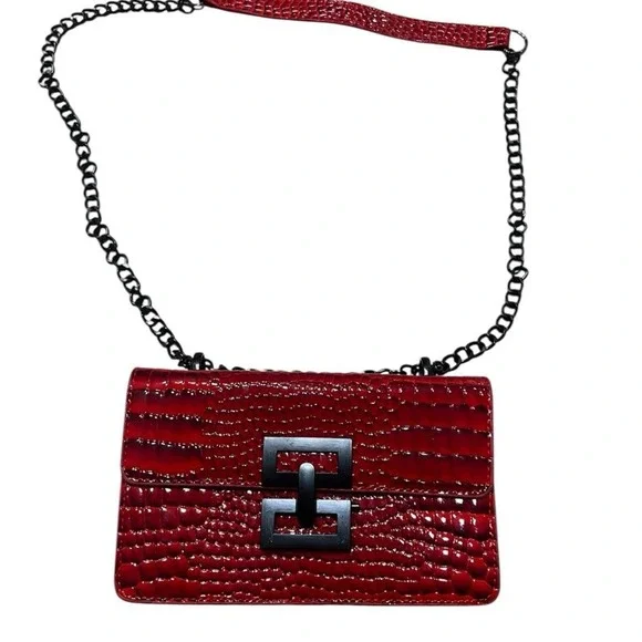 Red Faux Croc Embossed Crossbody Bag Matte Black Chain Strap Clasp Handbag
