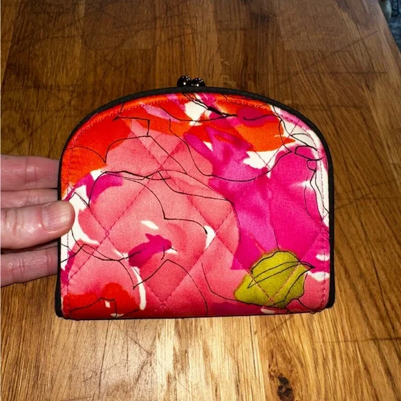 Vera Bradley Harriet “Vintage Rose” Watercolor Sateen Kisslock Wallet