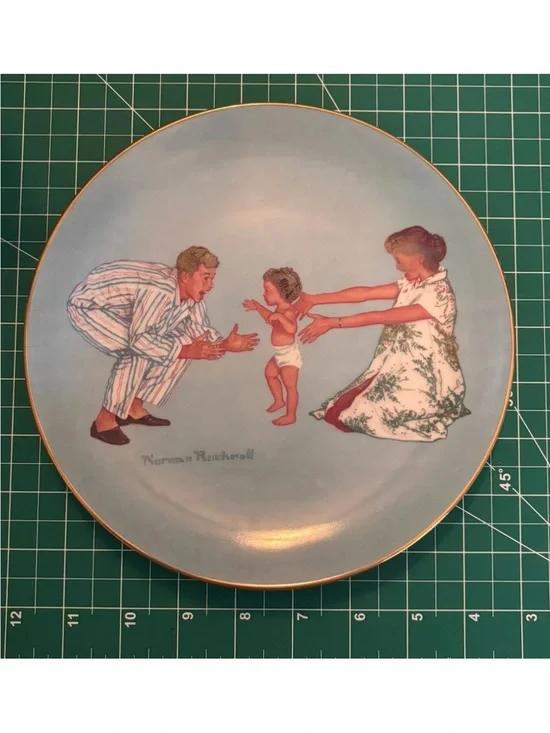 Norman Rockwell Plate 30/9900. 