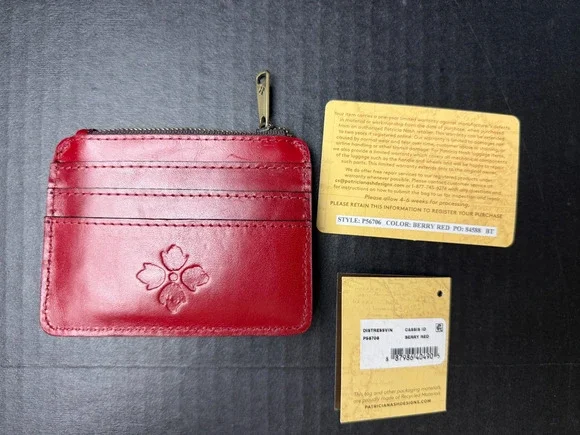 Patricia Nash Cassis ID Case Card Wallet Leather RFID Berry Red Pre-Owned