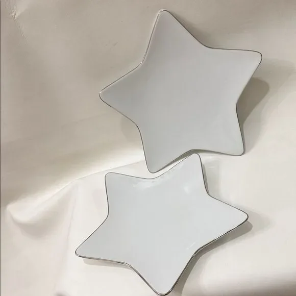 St. Nicholas Square White Silver Star Christmas Holiday Dinnerware 10 3/4 Plate