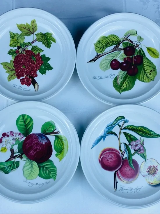 Set of 4 Vintage Portmeirion Pomana Dessert Plates 7.35” Fruit Goddess Design