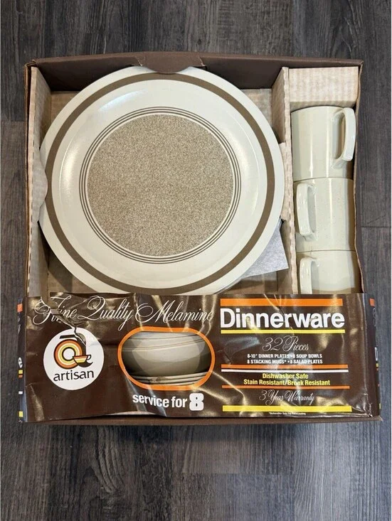 Artisan Fine Quality 32-piece Melamine Dinnerware Set Plates Cups Bowls New Vtg
