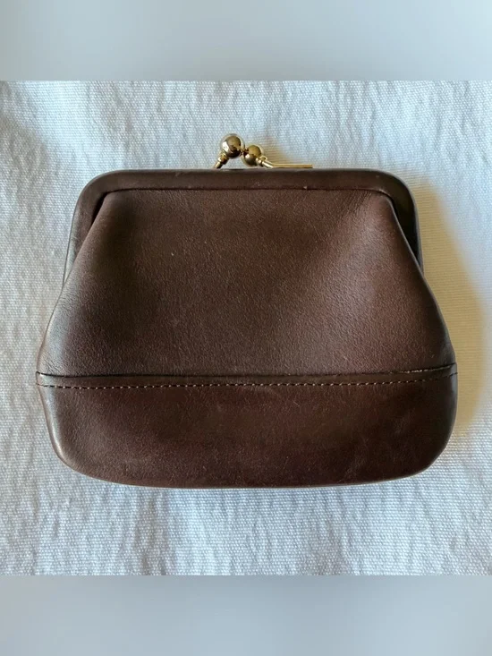 Coach Vintage Brown Leather Kiss-Lock Coin Purse