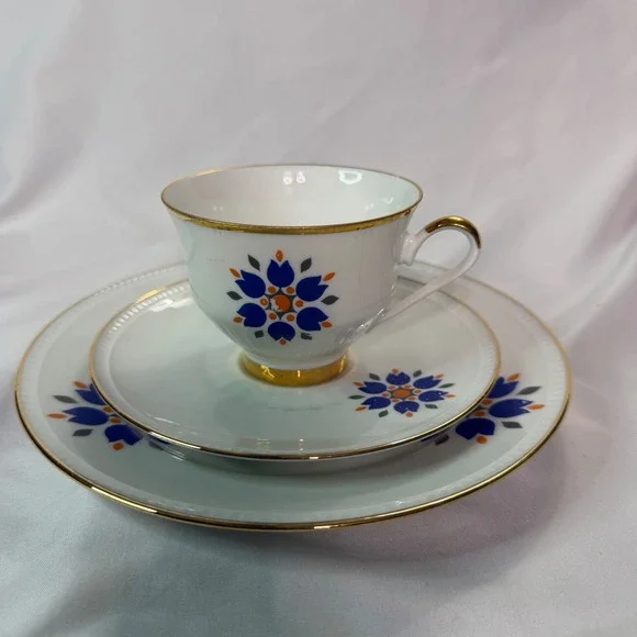 Bareuther Waldsassen Bavaria 100 Jahre TeaCup Saucer Plate Trio Gold Blue Floral