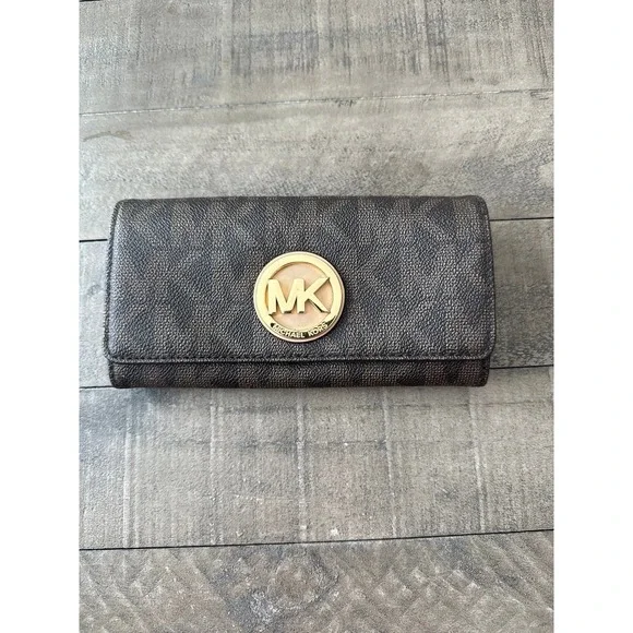 Michael‎ Kors Fulton Carry All Brown Signature Logo Wallet