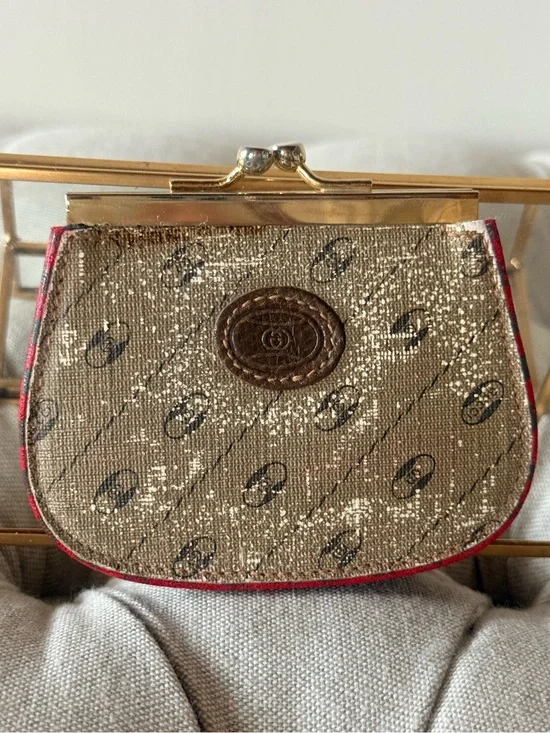 Vintage 80s Gucci Accessory Collection Kiss Lock Coin Purse