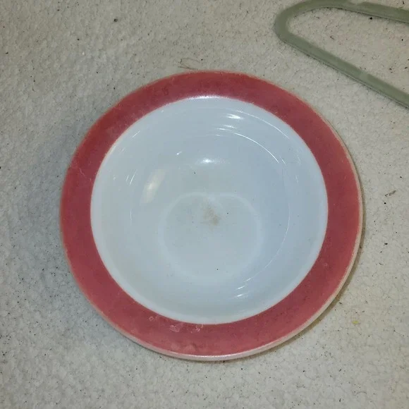 Vintage Milk Glass Bowl Pink Rim White Serving Dish Mid Century‎ Retro 9