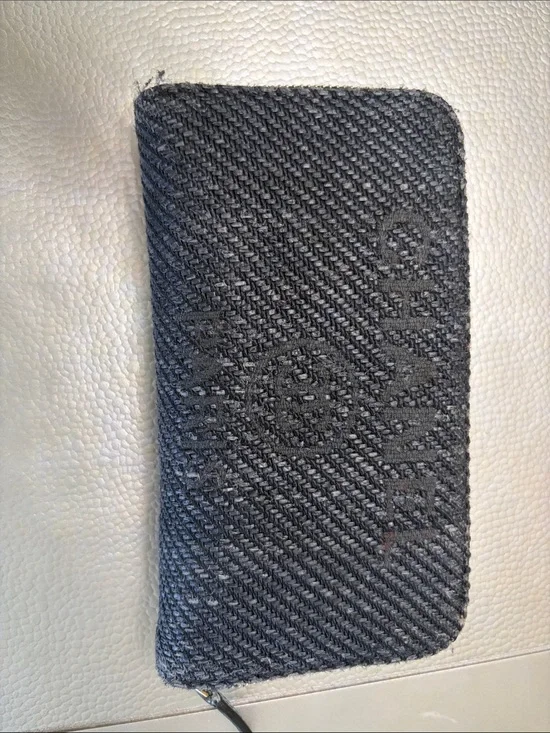 CHANEL BLACK CC LOGO ZIP AROUND WALLET CARD HOLDER SERIAL 30322479