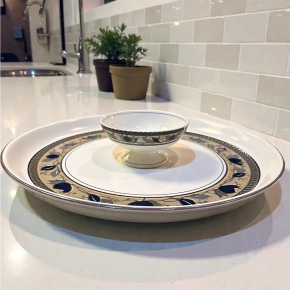 NEW Mikasa Arabella Chip and Dip Set 14.5