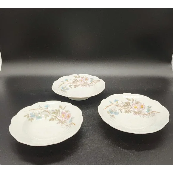 Vintage B&M China Fruit Berry Ice Cream Bowls Set Of 3 Floral Hand Painted 5.75