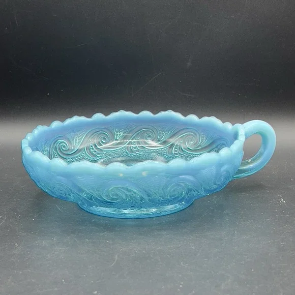 Antique Jefferson Glass Opalescent Blue Sea Spray Nappy Candy Dish w‎ Handle 6