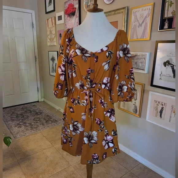 Indulge In‎ Style Sienna Floral Mini Dress NEW