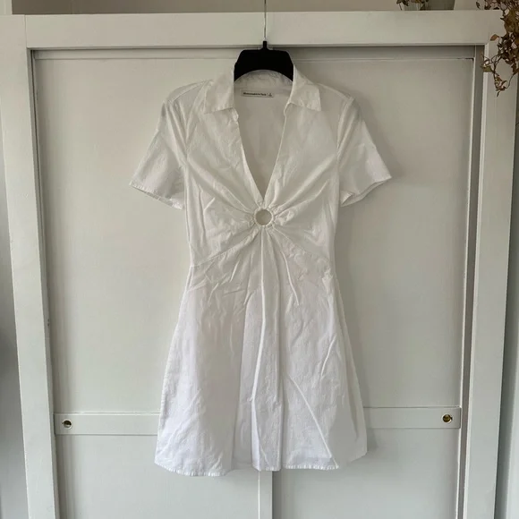 Abercrombie & Fitch White Mini Dress with Ring Detail
