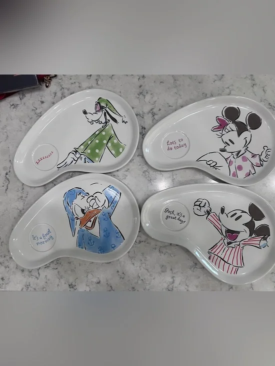 Disney Character Ceramic Snack Plates -Mickey Minnie Donald & Goofy