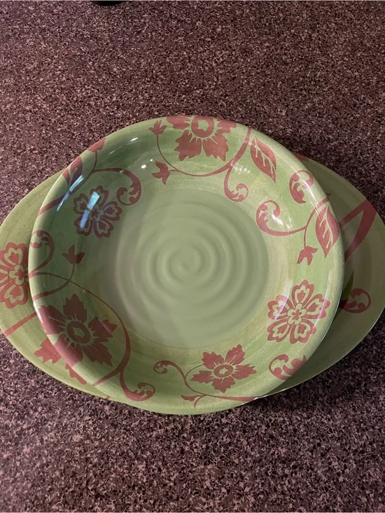 TarHong  Melamine Large Serving Bowl and Platter with Floral Motif