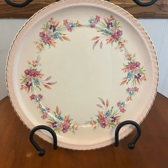 Elegant‎ Cream and Pink Floral Dinnerware